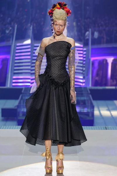 Look 44